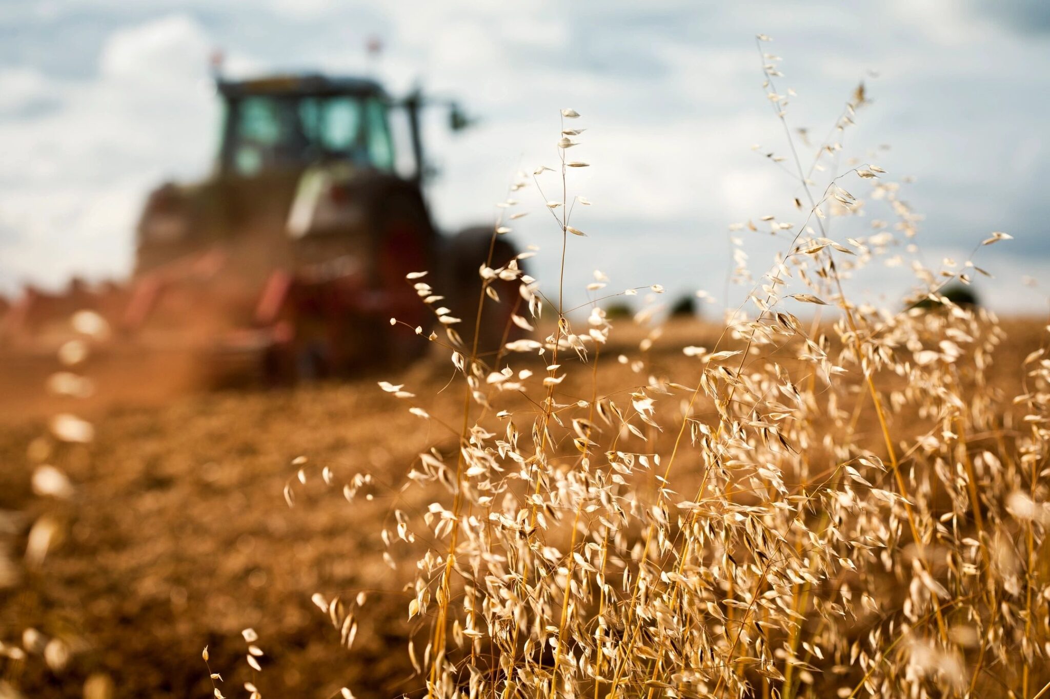 Why Farmers Choose Advantage Crop Insurance Agency